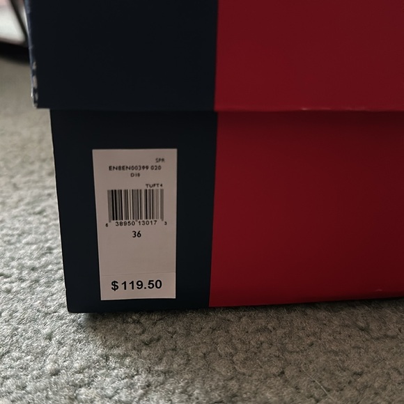 Tommy Hilfiger Sneakers - Picture 13 of 13